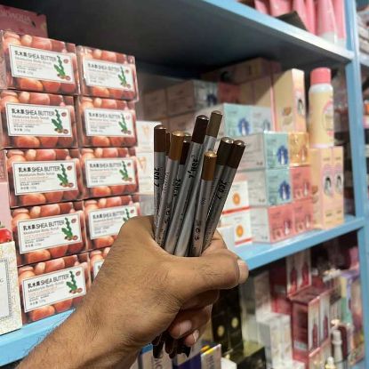 قیمت خرید عمده مداد ابرو شانه در زدیوس | پخش آرایشی